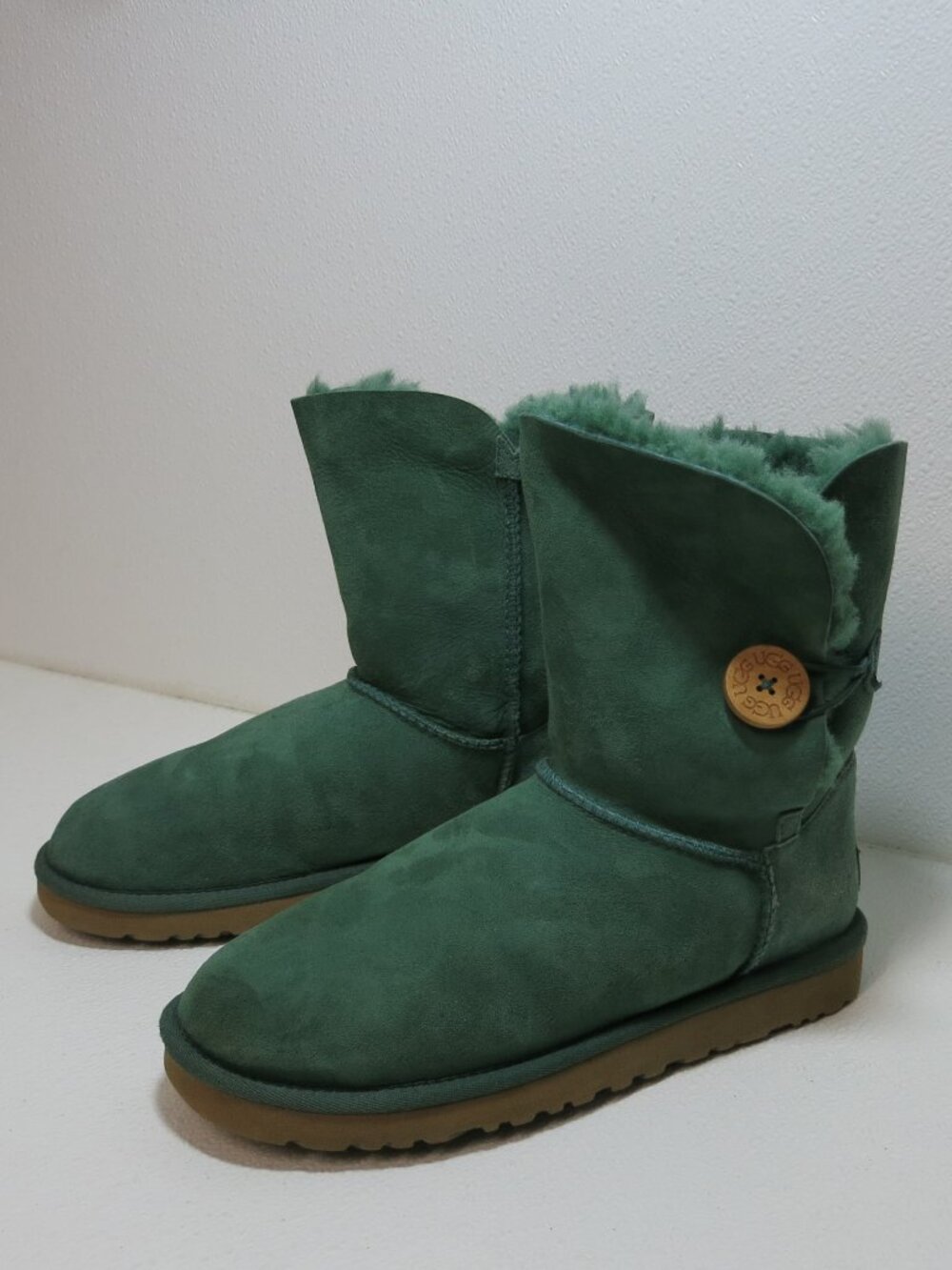 UGG Green Insulated Boot 5803 Bailey Button Australia Women's Winter Footwear 9